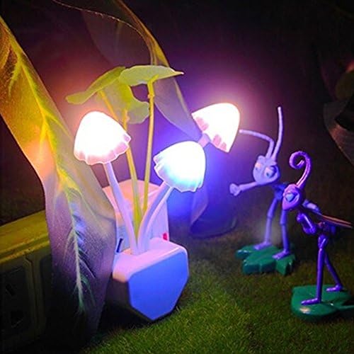 Креативни Фантастична Стил Три LED Светилки Печурки Ноќ Светлина Спална соба Декорација Светлина Светилка - 1 Count